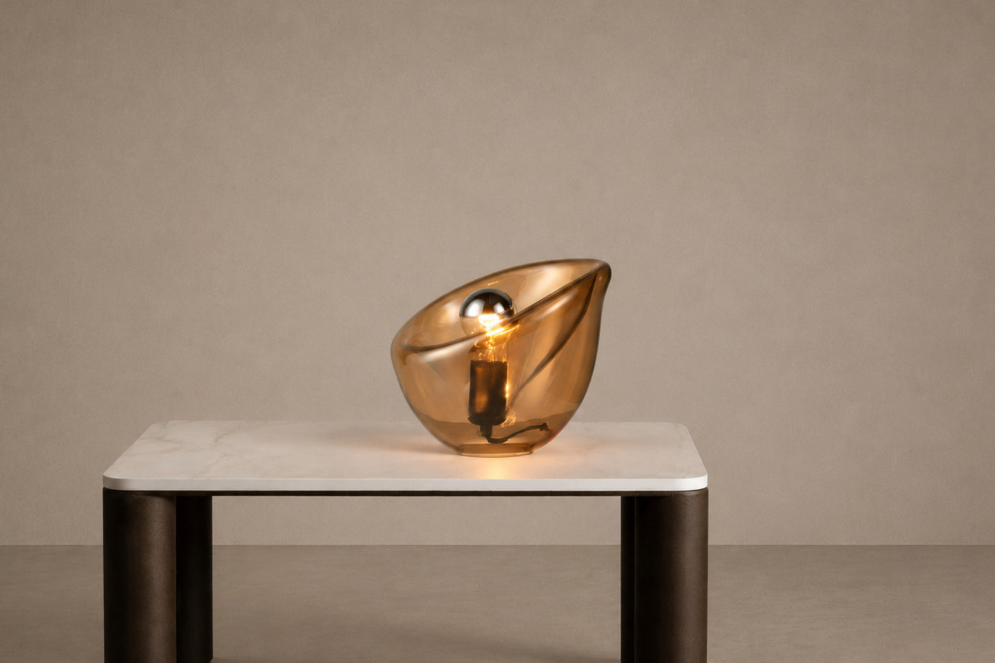 SINCLAIR TABLE LAMP