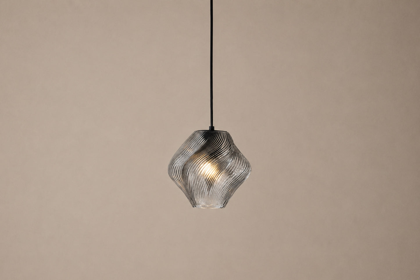 VELA SMALL PENDANT LIGHT