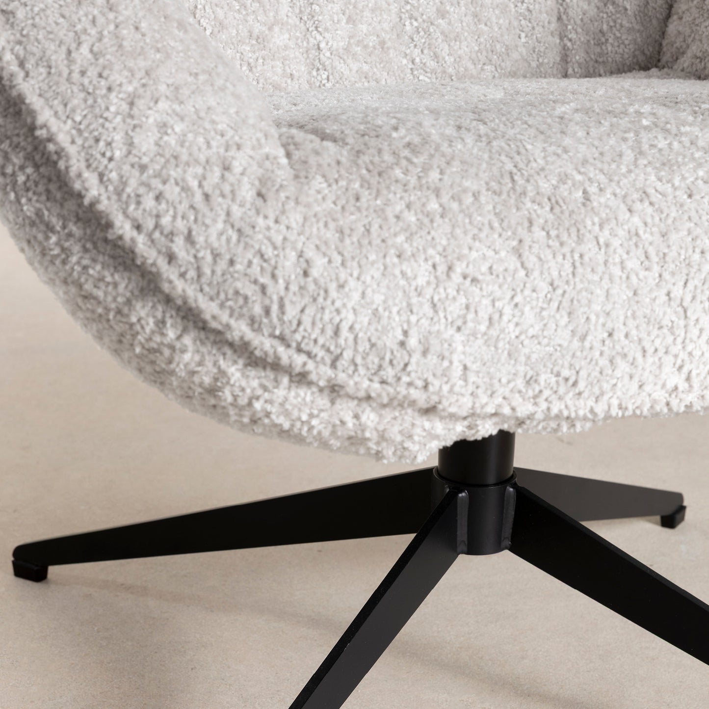 Harvey Accent Chair