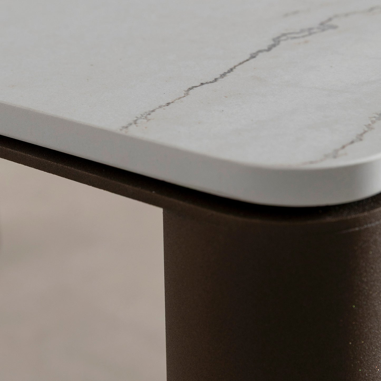 Sloane Medium Table